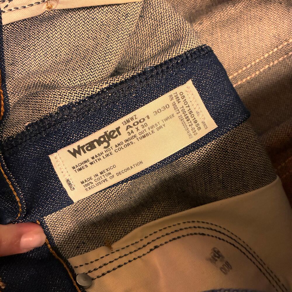 Wrangler Dark Blue Tapered Denim Jeans 13MWZA001 Men's US 34x30 Western Cotton - Picture 2 of 6